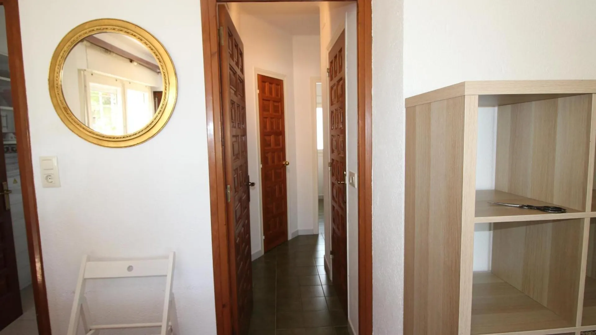 Gran Apartamento Con Terraza En Fane De Baix, Llanca - Es-228-154 Apartman