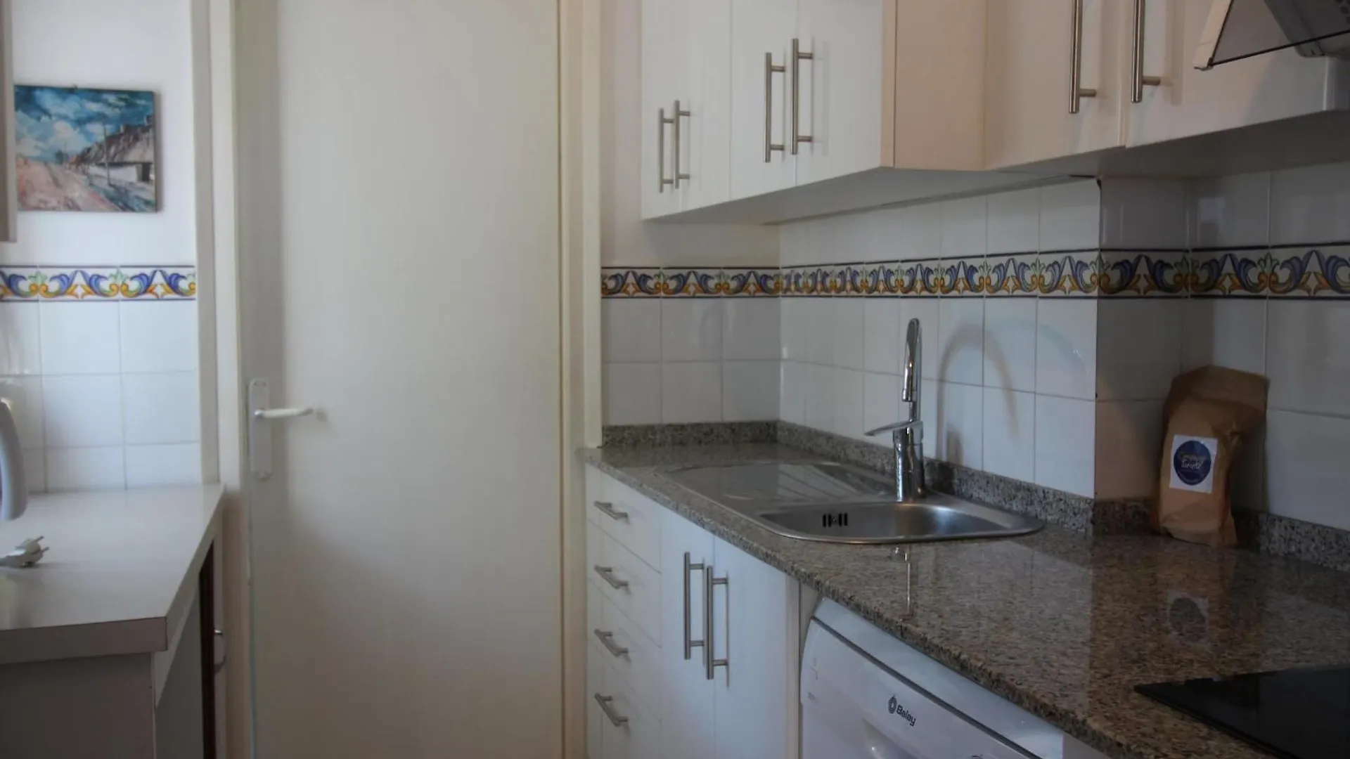 Gran Apartamento Con Terraza En Fane De Baix, Llanca - Es-228-154