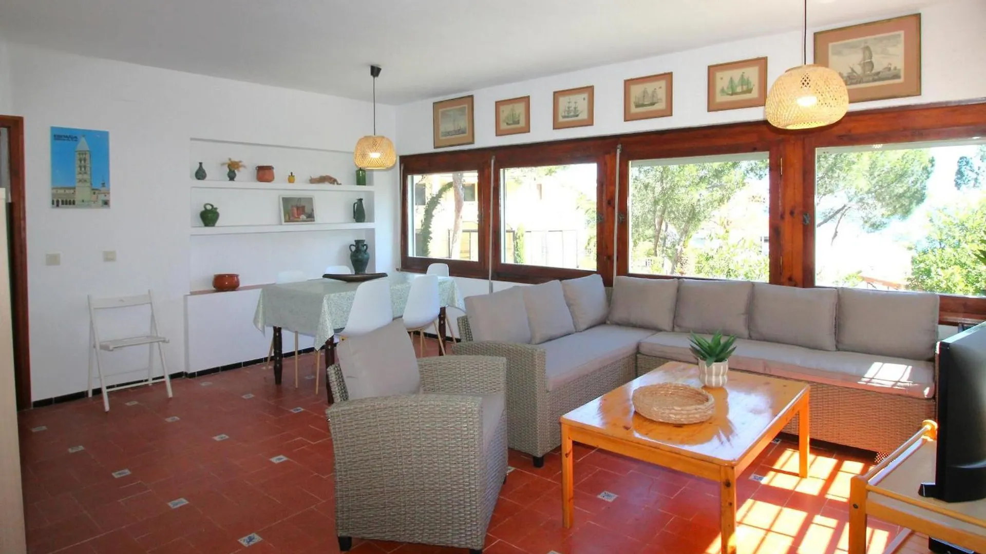 Gran Apartamento Con Terraza En Fane De Baix, Llanca - Es-228-154 Apartman